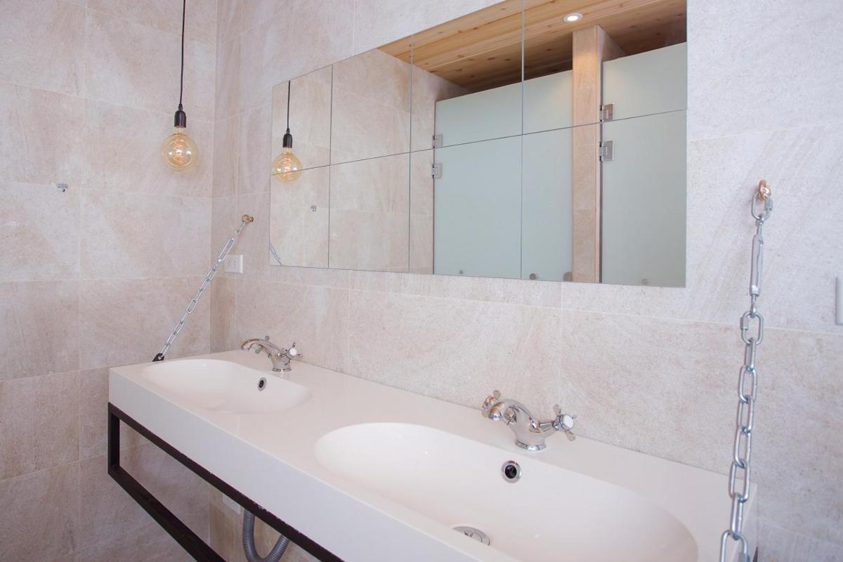טאיצ'ונג Mini West Hotel מראה חיצוני תמונה