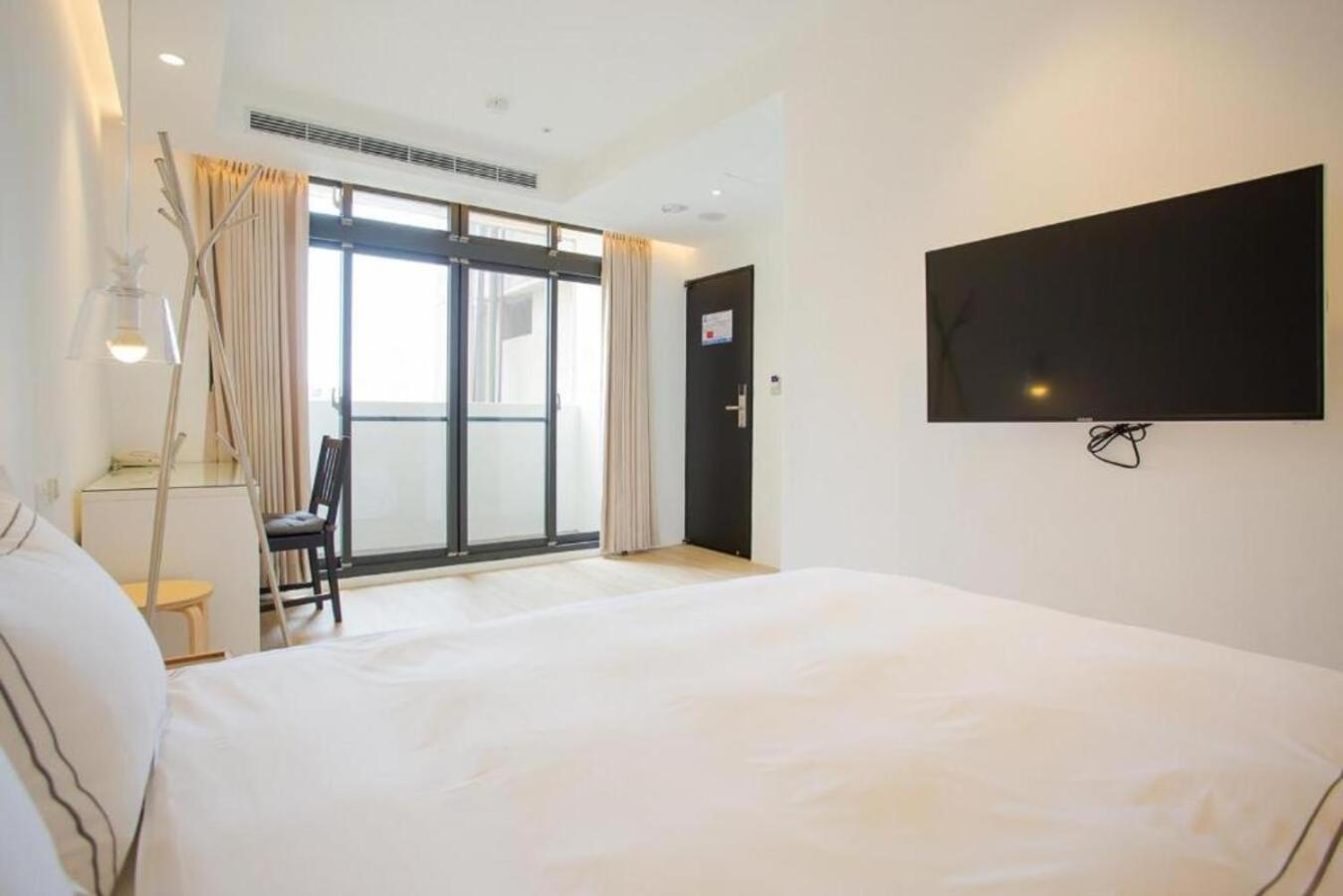 טאיצ'ונג Mini West Hotel מראה חיצוני תמונה