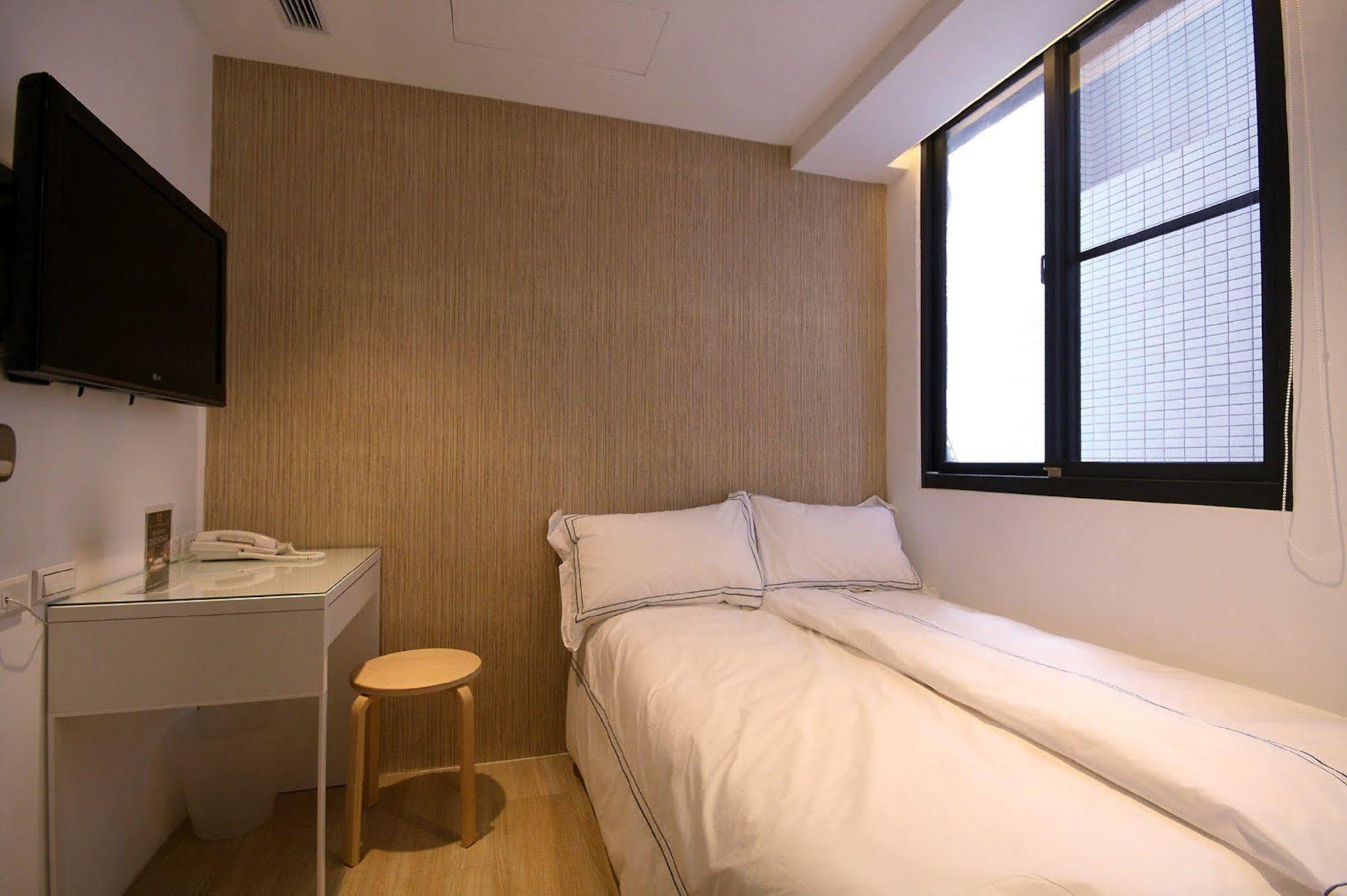 טאיצ'ונג Mini West Hotel מראה חיצוני תמונה